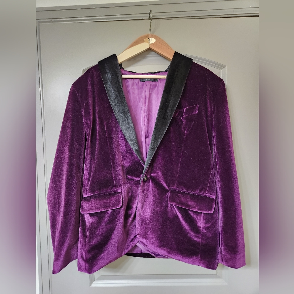 Two Tone Purple / Black Velvet Dinner Jacket - LARGE
